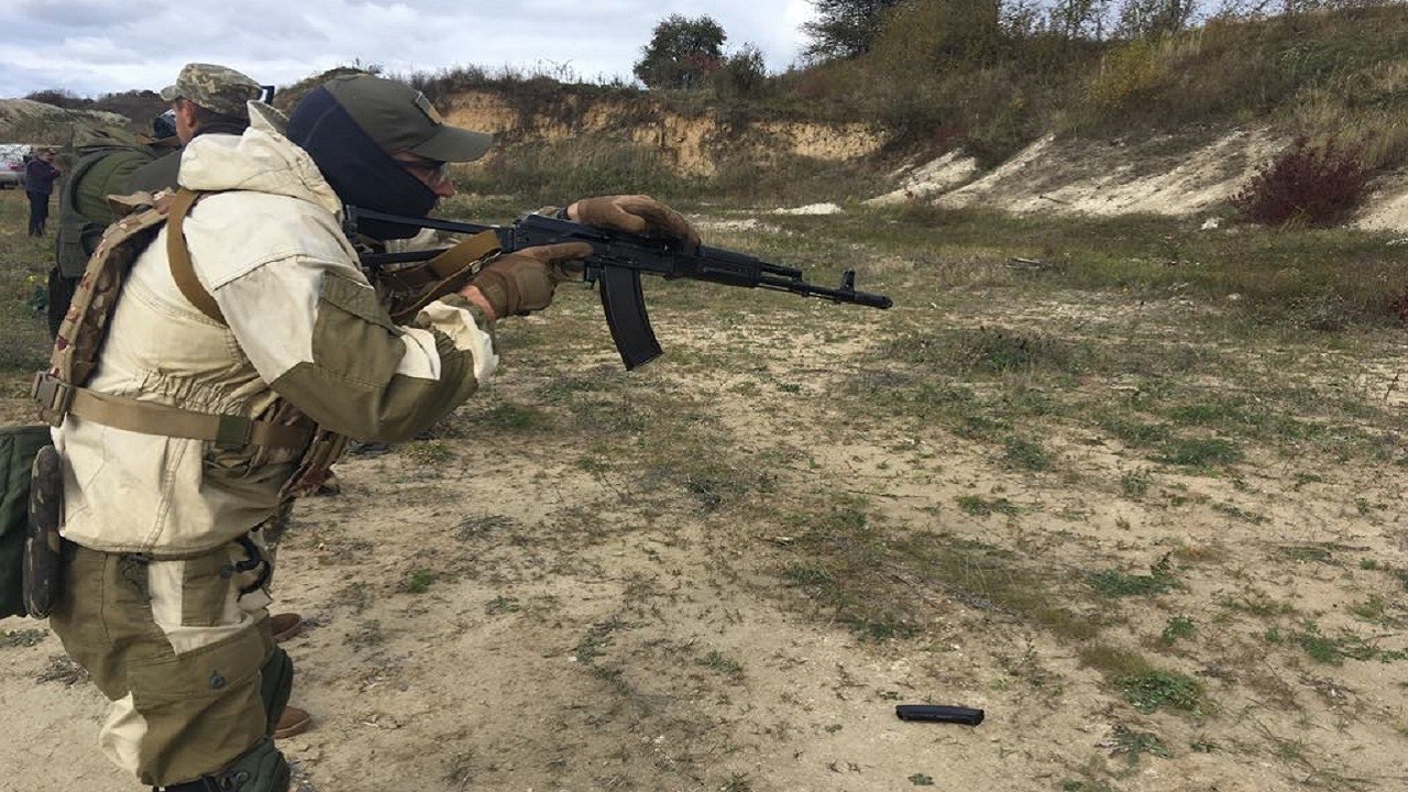 На Львіщині резервісти беруть участь у змаганнях із тактичної швидкісної стрільби
