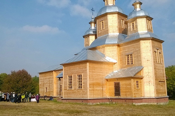 UA: ЛЬВІВ транслюватиме освячення Свято-Миколаївського храму в Пирогові